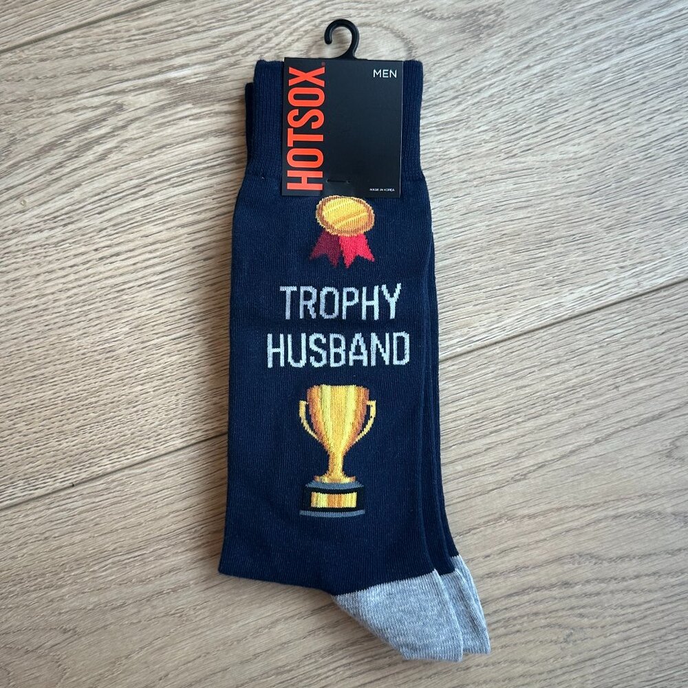 NWT Men's Hot Sox Socks - Fits Shoe Size 6-12.5!